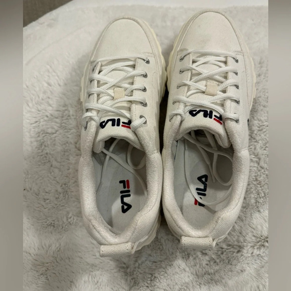 NWOT- Fila ‘Sandblast’ Canvas Platform Sneaker Women’s Size 10 - Picture 5 of 7